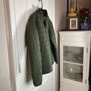 Voyager Men's Medium Green Puffer Coat Zip Front Collared Jacket